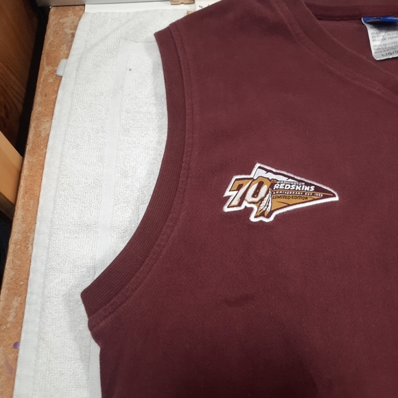 Red Vintage NFL Washington Redskin Pullover Sleeveless Sweat Shirt Large - Picture 7 of 10